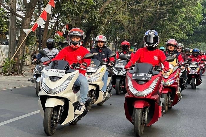Begini Keseruan Ribuan Bikers Honda PCX Meriahkan Hari Kemerdekaan di Seluruh Indonesia