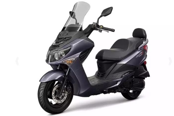 Skutik Baru Mirip Honda PCX 160 Lebih Bongsor Mesin 200 cc Harganya Agak Perih