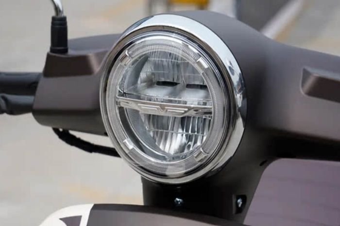 Lebih Murah Rp 5 Jutaan dari Honda Stylo 160, Motor Matic Baru Ini Punya Mode Berkendara dan Fitur Canggih Lain